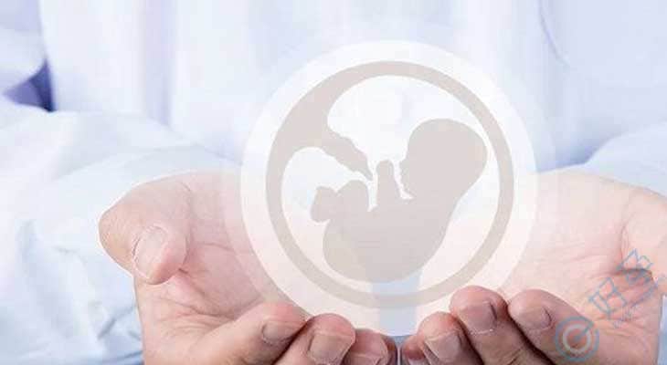 卵巢早衰怎么办？国内和海外做试管婴儿费用？