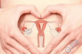 做试管婴儿前发现有输卵管积水，是先入周还是先治疗？