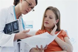高龄女性生育风险大、成功率低，做第三代试管婴儿是优选之举吗？