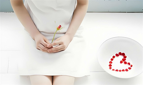患有卵泡囊肿做试管婴儿是怎样提高成功率的？
